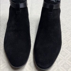 Saint Laurent Sleek Black Boots